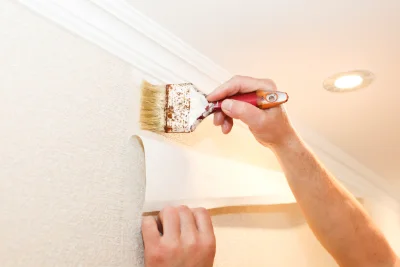 Pose de papier peint à Cherveux — revêtements muraux et toiles de verre